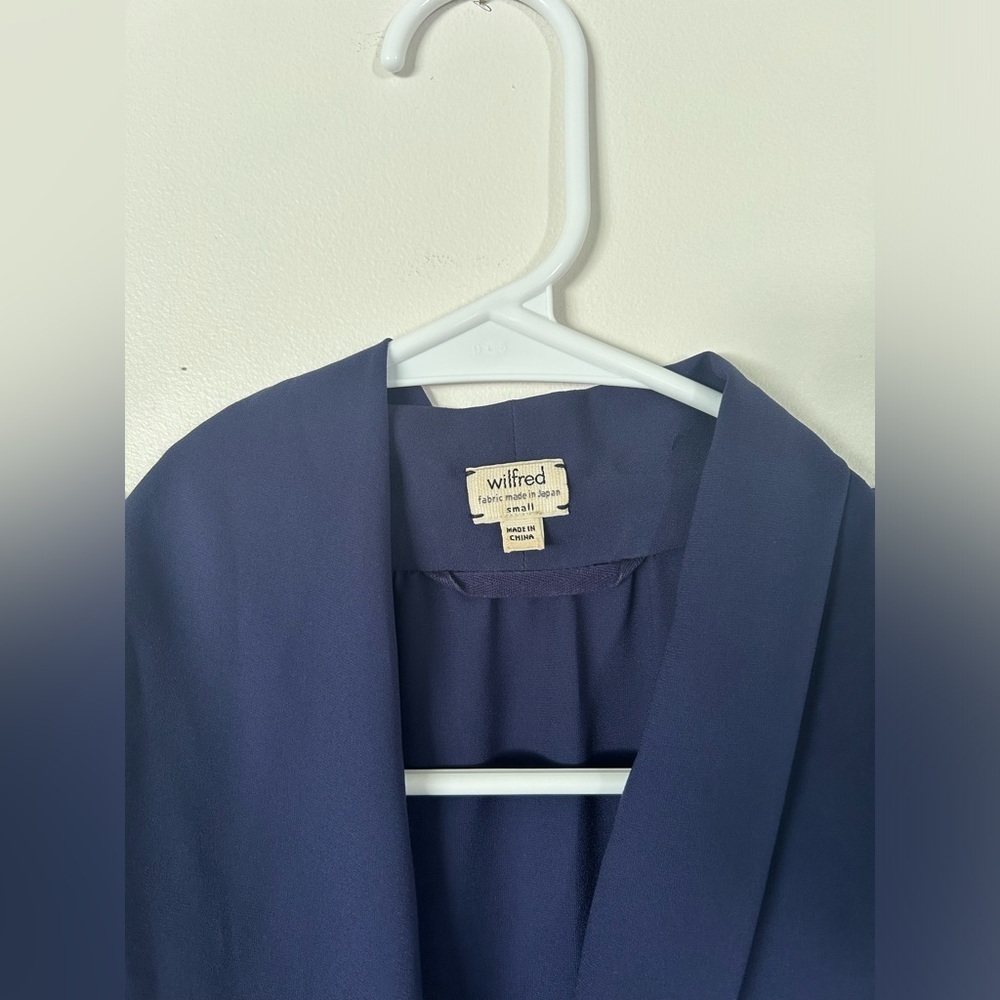 Wilfred Aritzia Top - Picture 3 of 7